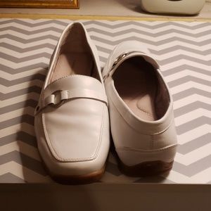 12WW, not new - grasshoppers